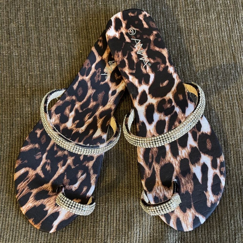 Cute Leopard and Rhinestone Sandals